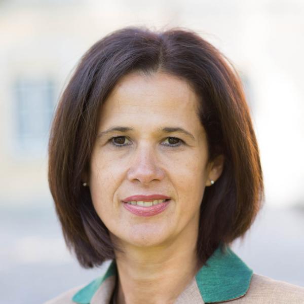 Porträt Birgit Schurian